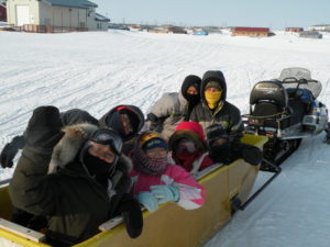 075_chupik-kids-sled