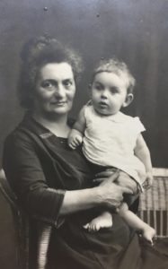 joel-grandmother-and-older-brother